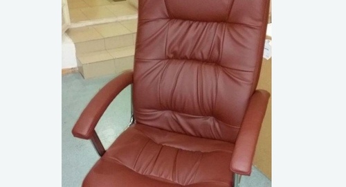 Обтяжка офисного кресла. Петровск