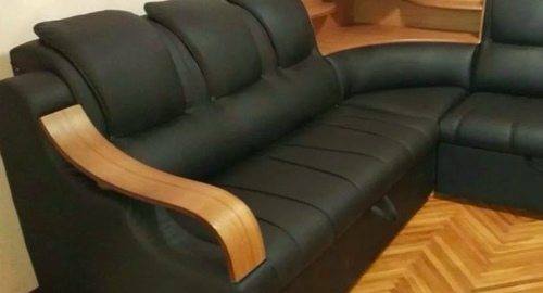 Перетяжка кожаного дивана. Петровск